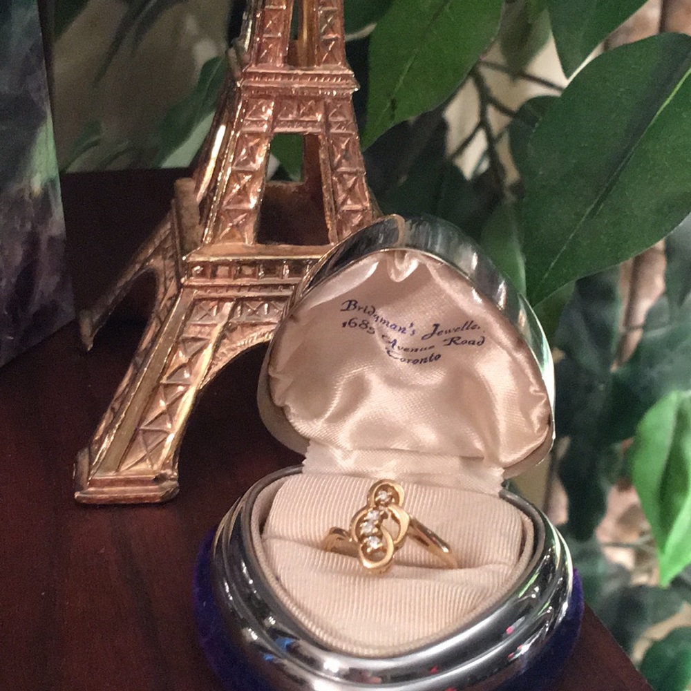 14k Gold Diamond Infinity ring